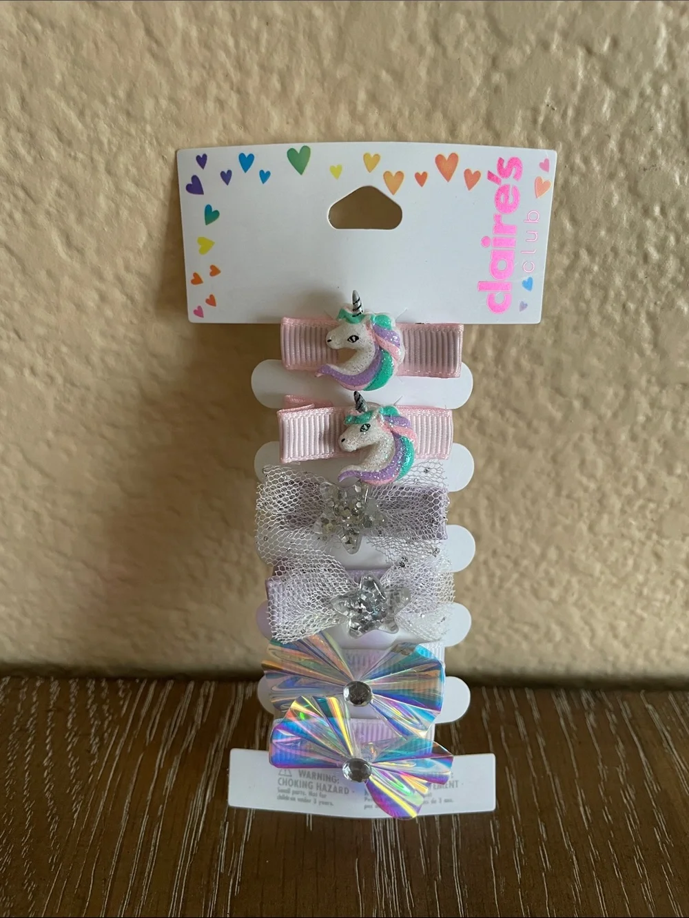 💖 Pick three $15 - Claire's Pink Unicorn & Iridescent Bow Hair Clip Pack